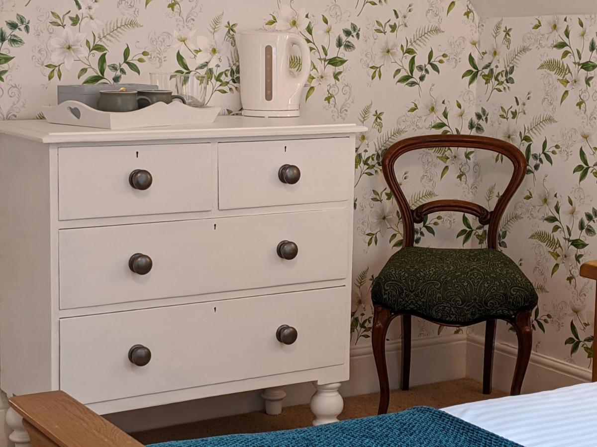 Bed and Breakfast Lee House Линтон Экстерьер фото