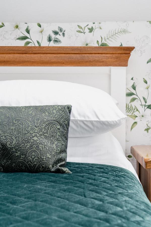 Bed and Breakfast Lee House Линтон Экстерьер фото