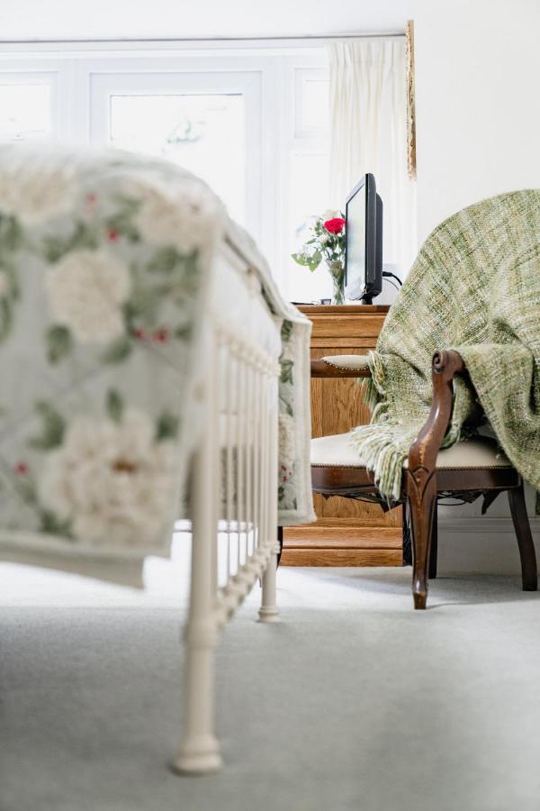 Bed and Breakfast Lee House Линтон Экстерьер фото