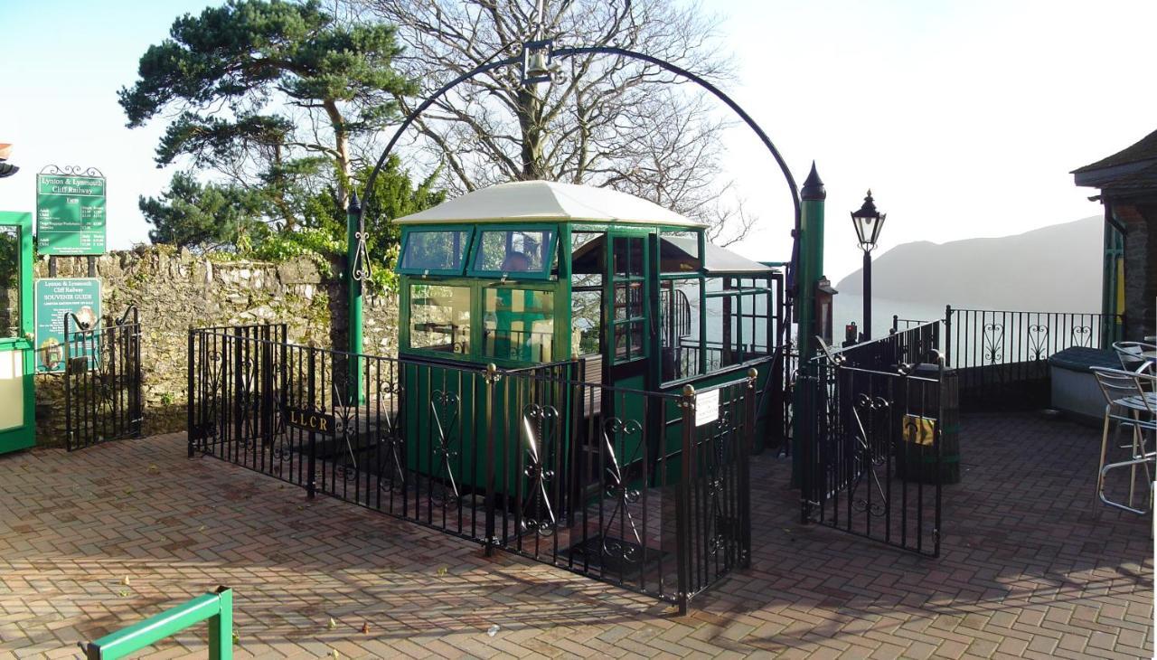 Bed and Breakfast Lee House Линтон Экстерьер фото